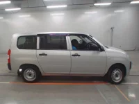 Toyota PROBOX лот № 30655 оценка R  с аукциона в Японии 2