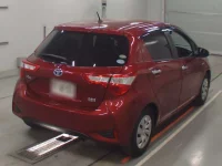 Toyota VITZ лот № 30607 оценка 3.5  с аукциона в Японии 1