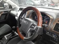 Toyota LAND CRUISER PRADO лот № 30543 оценка 4  с аукциона в Японии 6