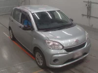 Toyota PASSO лот № 30571 оценка 3.5  с аукциона в Японии 4
