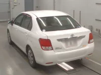 Toyota COROLLA AXIO лот № 30552 оценка 4  с аукциона в Японии 5