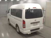 Toyota HIACE VAN лот № 30595 оценка RA  с аукциона в Японии 5