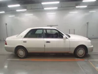 Toyota CROWN лот № 10321 оценка 3.5  с аукциона в Японии 2