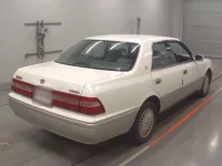 Toyota CROWN лот № 10321 оценка 3.5  с аукциона в Японии 1