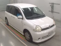 Toyota SIENTA лот № 10308 оценка 3  с аукциона в Японии 4
