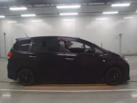 Toyota WISH лот № 30689 оценка R  с аукциона в Японии 2