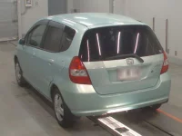 Honda FIT лот № 10390 оценка 3  с аукциона в Японии 5