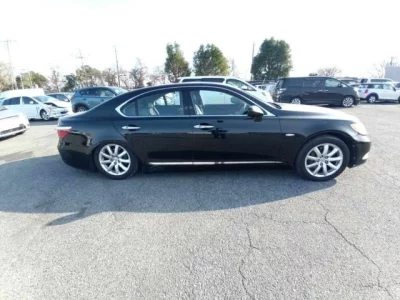 Lexus LS460L