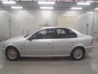 BMW 5-Series лот № 38177 оценка 3.5  с аукциона в Японии 3