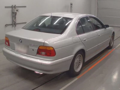 BMW 5-Series  с аукциона в Японии