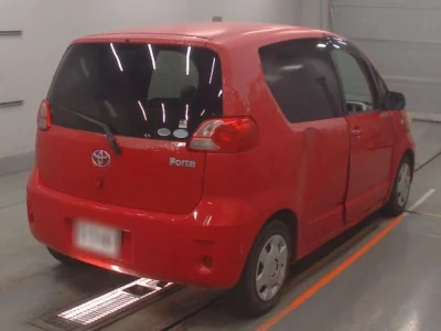 Toyota PORTE  с аукциона в Японии