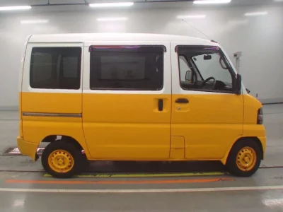 Nissan NV100 CLIPPER