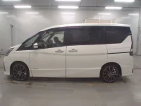 Nissan SERENA лот № 33220 оценка 3.5  с аукциона в Японии 3