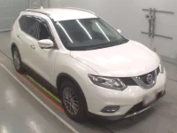 Nissan X-TRAIL лот № 30712 оценка 3  с аукциона в Японии 4