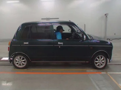 Daihatsu MIRA  с аукциона в Японии