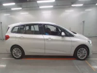BMW 2-Series лот № 38192 оценка 3.5  с аукциона в Японии 2