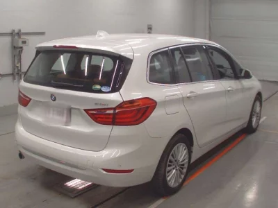 BMW 2-Series  с аукциона в Японии