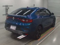 Renault Arkana лот № 38191 оценка 4  с аукциона в Японии 1