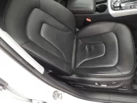 Audi A4 лот № 38223 оценка 4  с аукциона в Японии 7