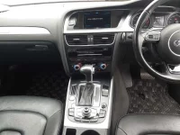 Audi A4 лот № 38223 оценка 4  с аукциона в Японии 8