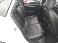 Audi A4 лот № 38223 оценка 4  с аукциона в Японии 9