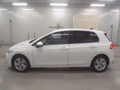 Volkswagen GOLF  с аукциона в Японии