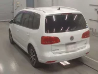 Volkswagen GOLF TOURAN лот № 38204 оценка 4  с аукциона в Японии 5
