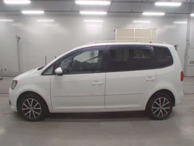 Volkswagen GOLF TOURAN