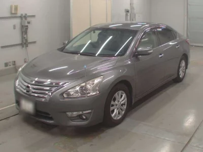 Nissan TEANA