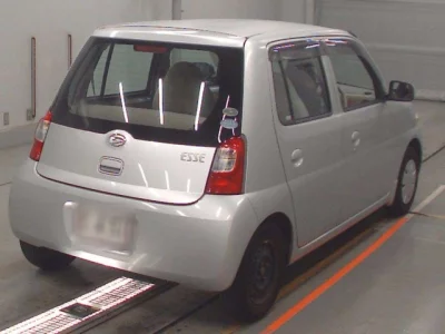 Daihatsu Esse