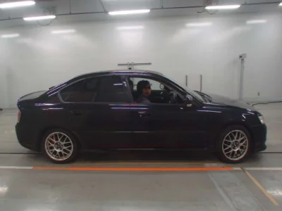 Subaru LEGACY B4