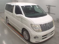 Nissan ELGRAND лот № 30644 оценка 3.5  с аукциона в Японии 4