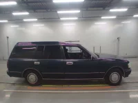 Toyota CROWN WAGON лот № 36141 оценка 3.5  с аукциона в Японии 2