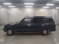 Toyota CROWN WAGON лот № 36141 оценка 3.5  с аукциона в Японии 3