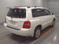 Toyota KLUGER лот № 30649 оценка 3.5  с аукциона в Японии 1