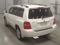 Toyota KLUGER лот № 30649 оценка 3.5  с аукциона в Японии 5
