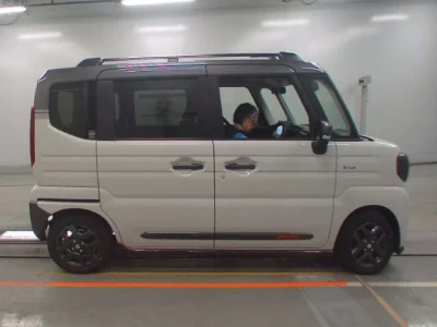 Suzuki Spacia Gear
