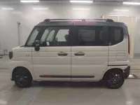 Suzuki SPACIA GEAR лот № 645 оценка 5  с аукциона в Японии 3