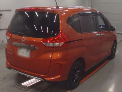 Honda FREED  с аукциона в Японии