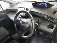 Honda FREED лот № 30694 оценка 4  с аукциона в Японии 6
