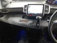 Honda FREED лот № 30694 оценка 4  с аукциона в Японии 8