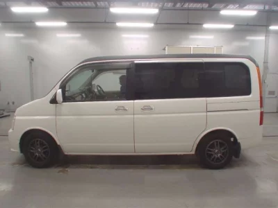 Honda STEP WAGON  с аукциона в Японии