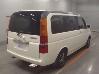 Honda STEP WAGON  с аукциона в Японии