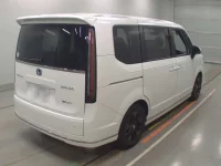 Honda STEP WAGON лот № 33196 оценка 4.5  с аукциона в Японии 1