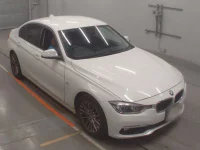 BMW 3-Series лот № 38242 оценка 3.5  с аукциона в Японии 4