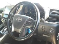 Toyota VELLFIRE лот № 30640 оценка 3.5  с аукциона в Японии 6