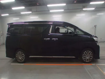 Toyota VELLFIRE  с аукциона в Японии