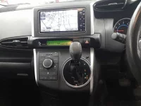 Toyota WISH лот № 30691 оценка 3.5  с аукциона в Японии 8