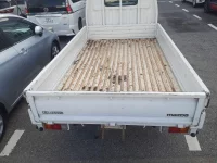 Mazda BONGO лот № 36150 оценка 4  с аукциона в Японии 9