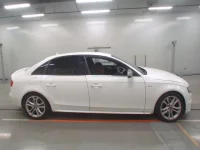 Audi S4 лот № 38196 оценка 3.5  с аукциона в Японии 2